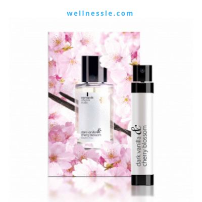 Aromapolis Olfactive Studio. Dark Vanilla & Cherry Blossom, 1,5 ml – Eau De Parfum Aromapolis Olfactive Studio. Dark Vanilla & Cherry Blossom, 1,5 ml - Eau De Parfum